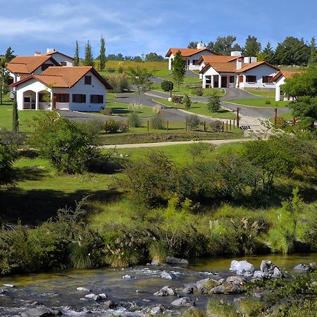 Complejo De Cabanas Llatani Hotel Los Reartes Luaran gambar