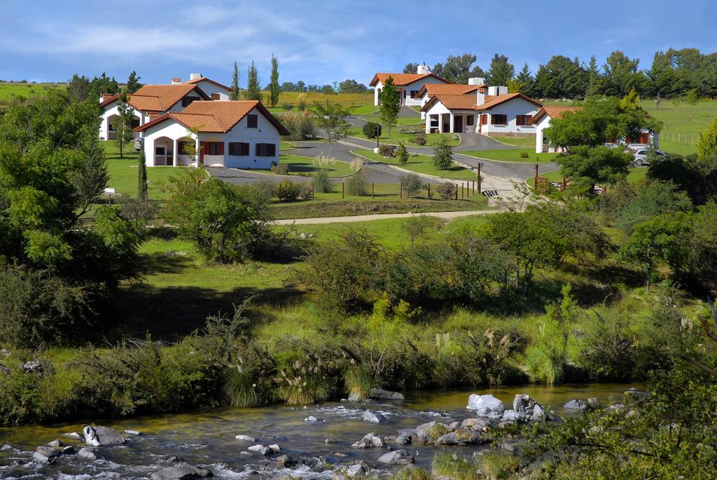 Complejo De Cabanas Llatani Hotel Los Reartes Luaran gambar